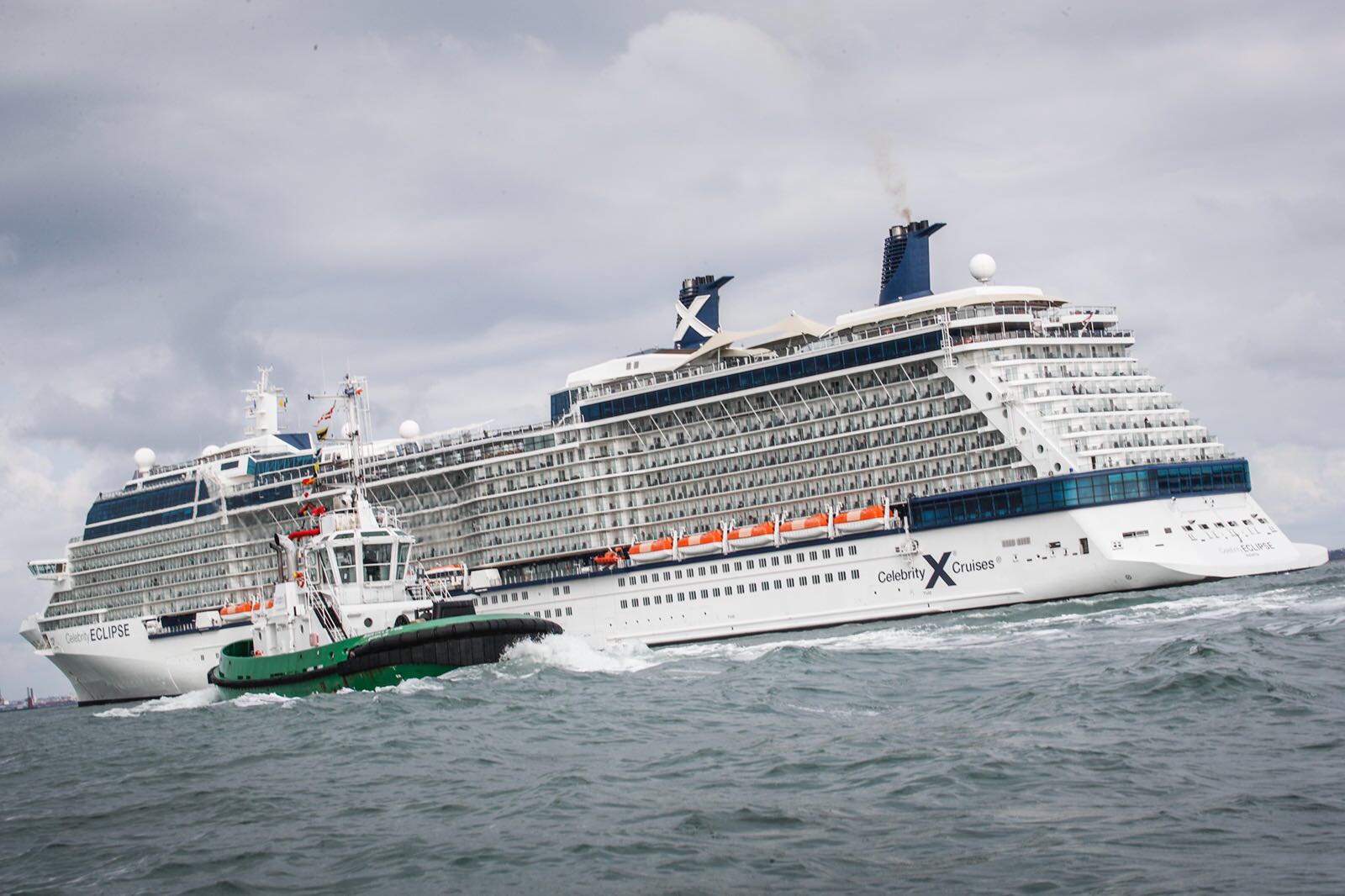 cruise ship on dublin