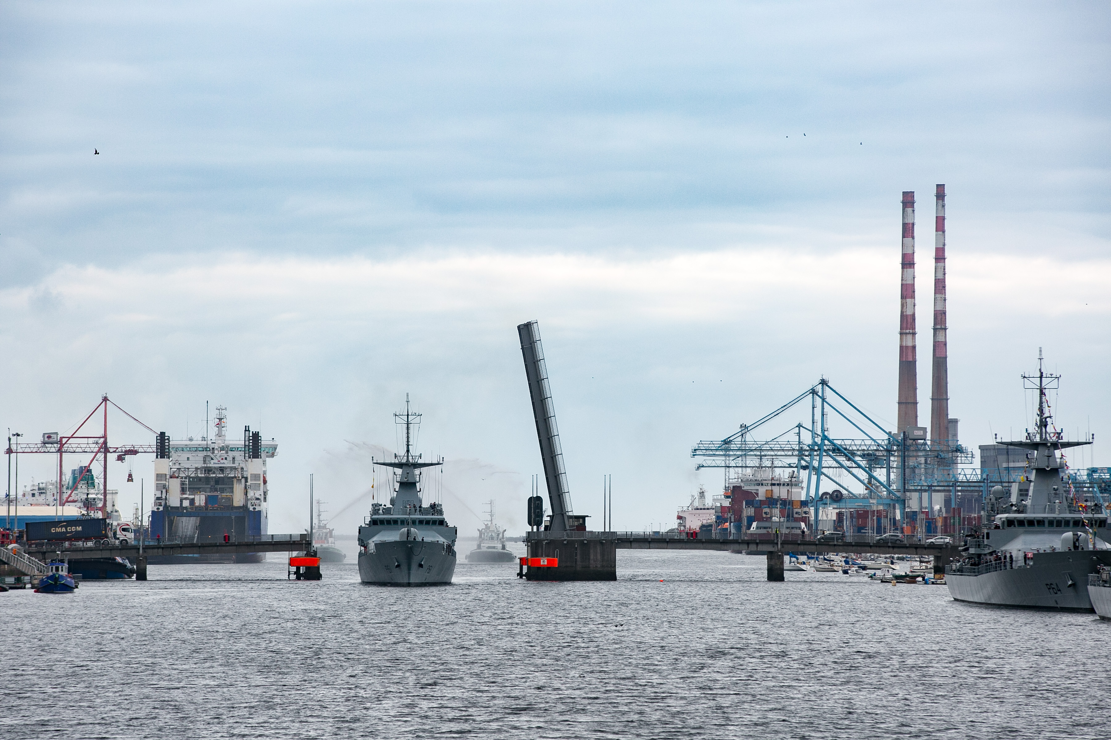 75TH ANNIVERSARY OF NAVAL SERVICE MARKED IN DUBLIN PORT